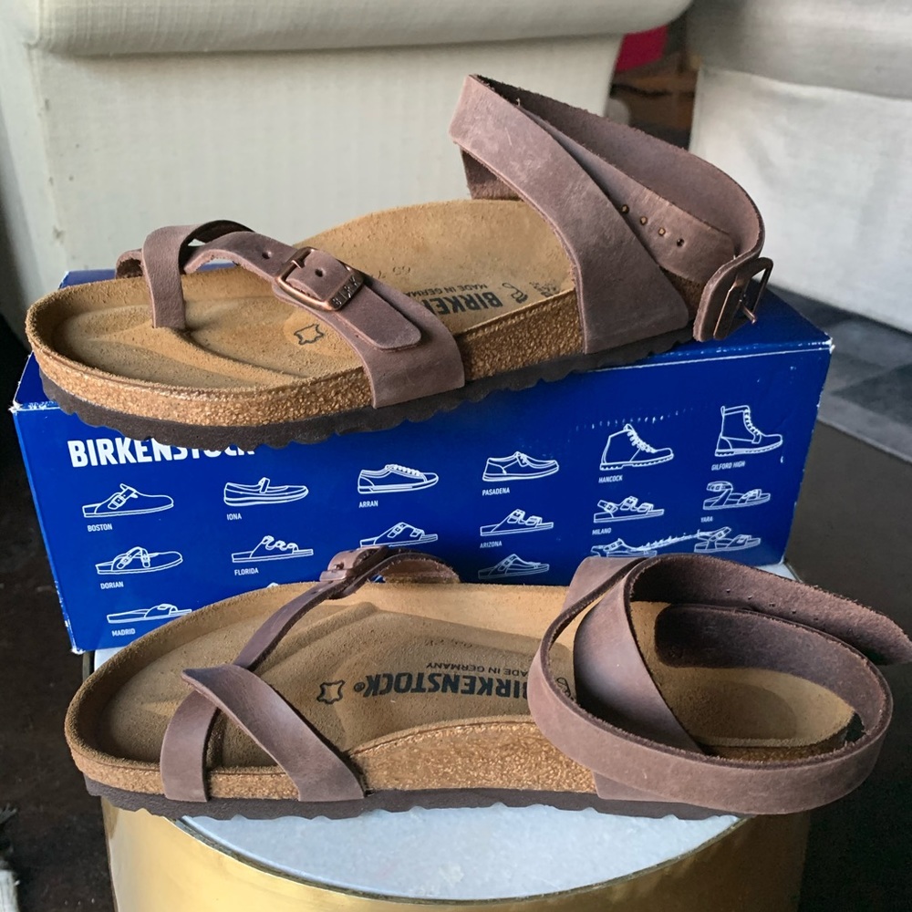 NWT Birkenstock Yara Habana